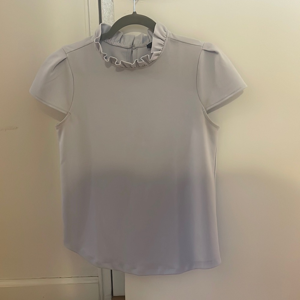 Ann Taylor small lavender blouse